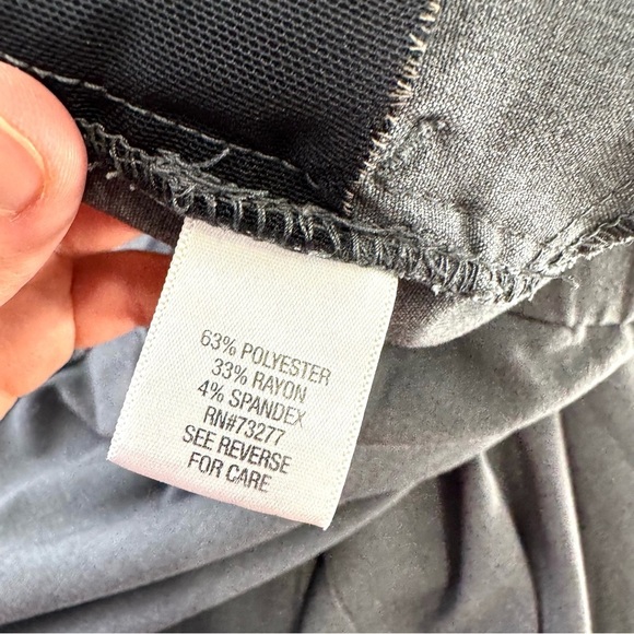 Dana Bachman Women’s Size 12 Grey Pull On Dress Pants Straight Leg Rayon Blend - Picture 6 of 10